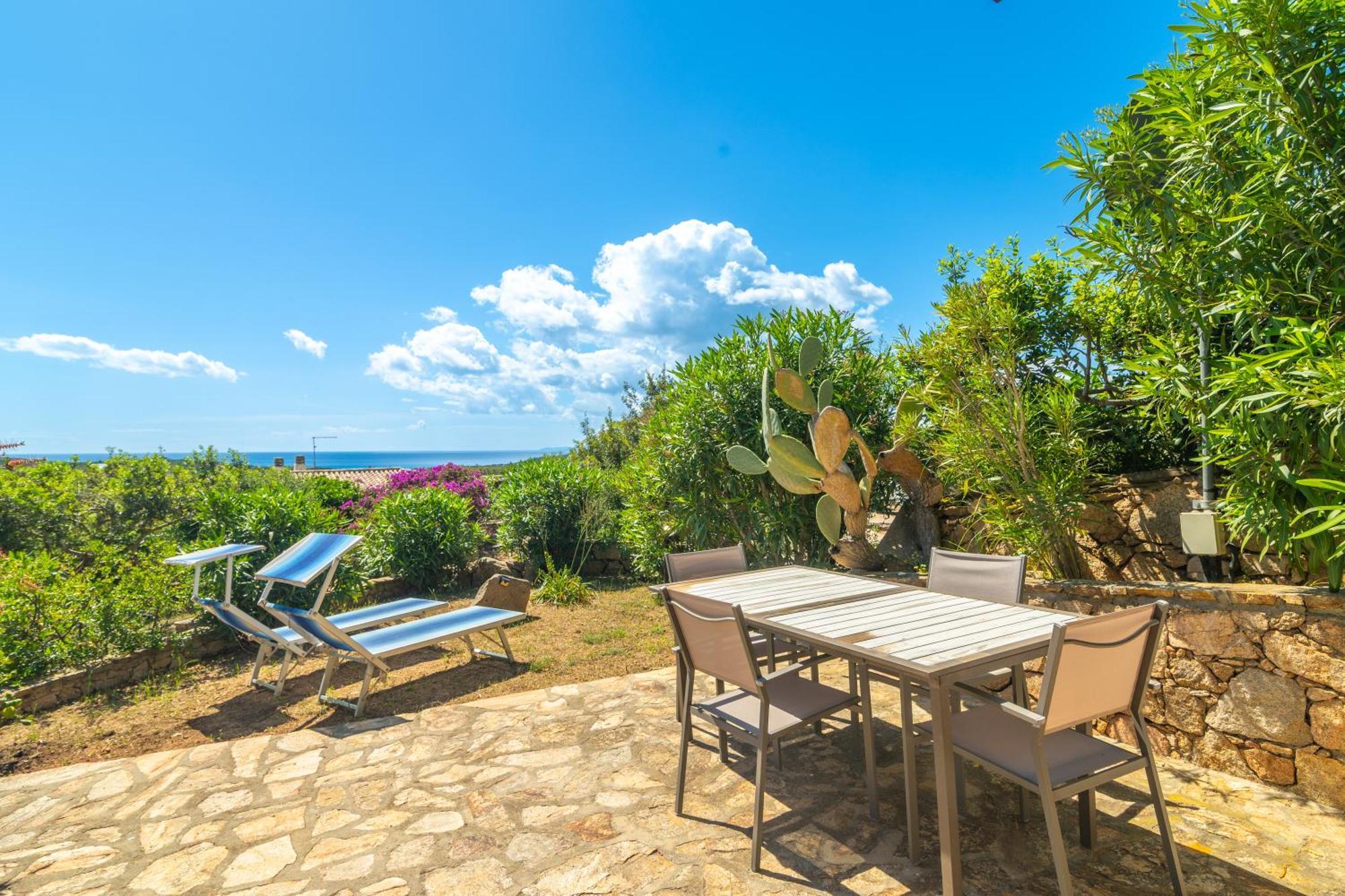Villa Vista Mare Cala Ginepro Punta Molara Extérieur photo